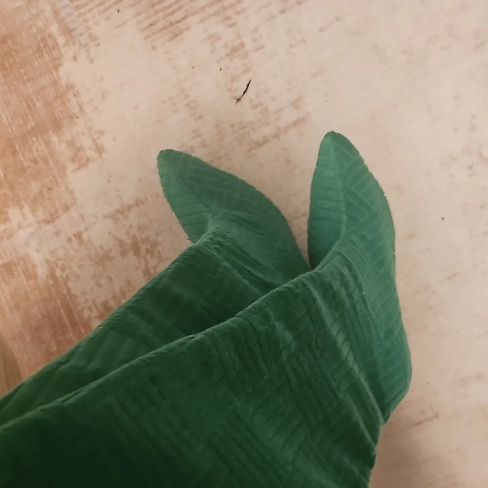 Elegant Green Knee-High Boots